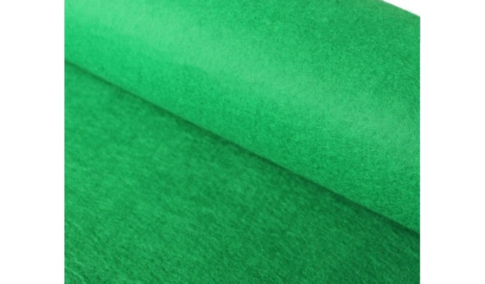 Фетр зеленый, толщиной 2 мм.